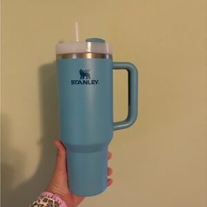 Stanley Blue Cup with Handle 40oz